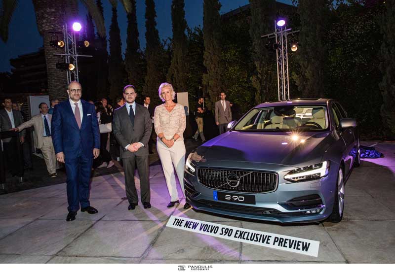 Tο Volvo S90 συστήνεται στο ελληνικό κοινό από την Volvo-Σαρακάκης